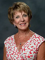 Portrait of Linda Deering Dean