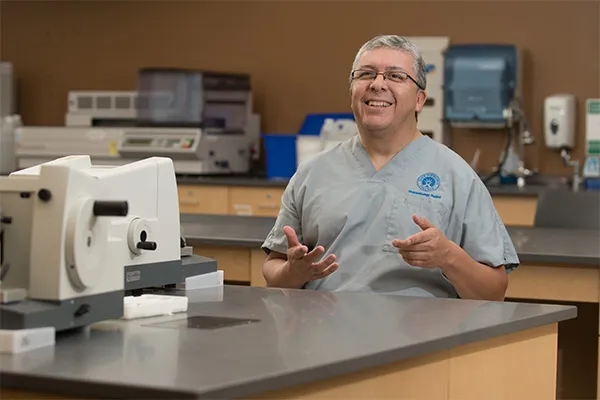 Histotechnology student in lab