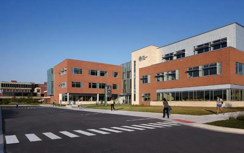 A side view of Elgin Community College's Building A, with Building B in the background