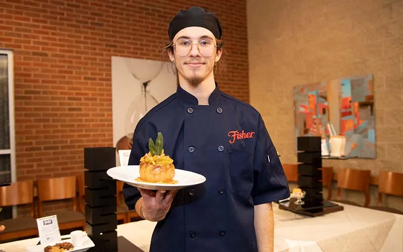 Ben McDonald, estudiante de cocina de ECC