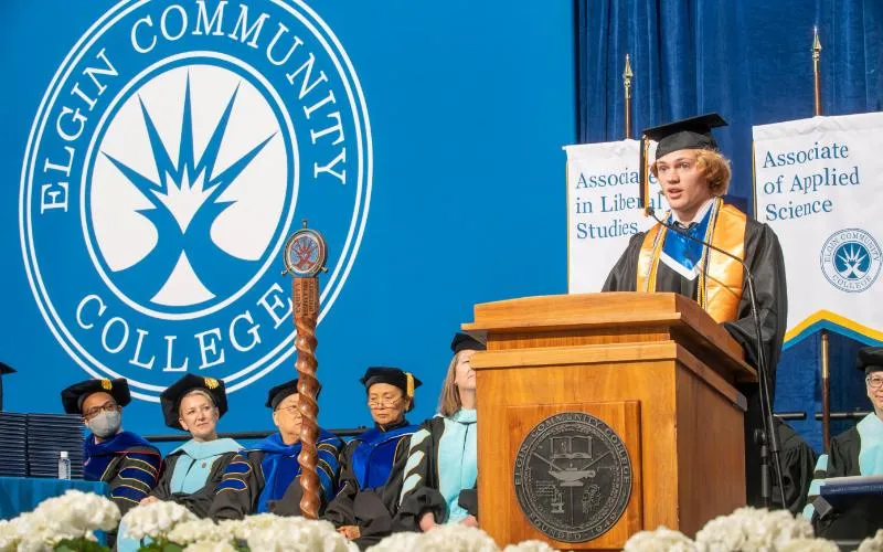 Dylan Mejdrich, student speaker for the Spring 2022 University Transfer Commencement Ceremony