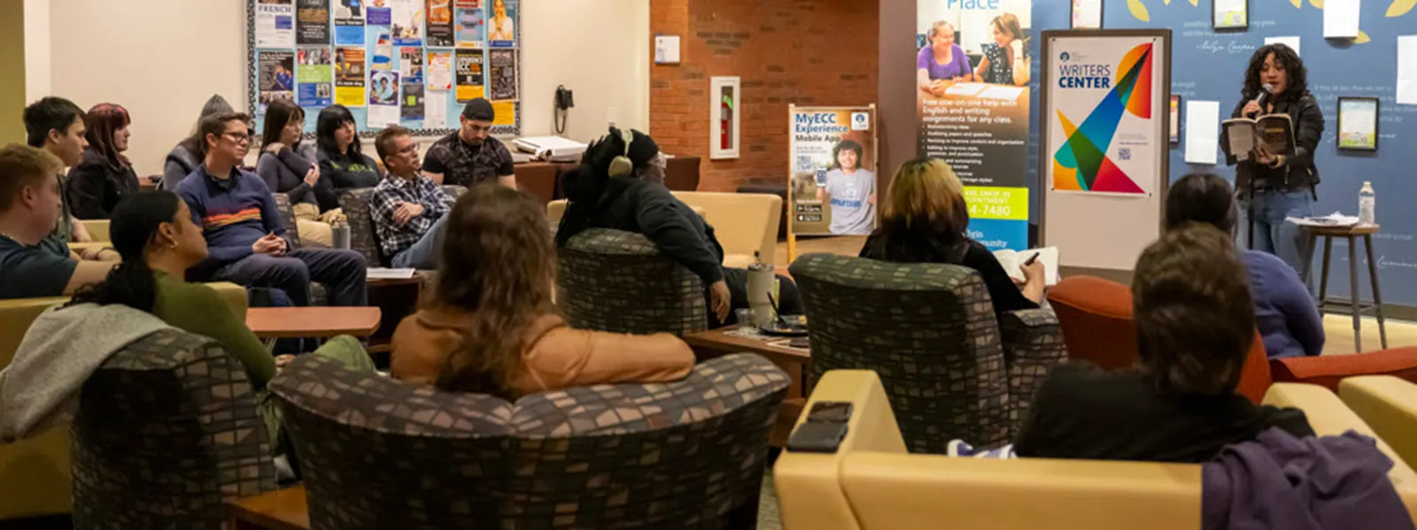Open mic with students hearing a story