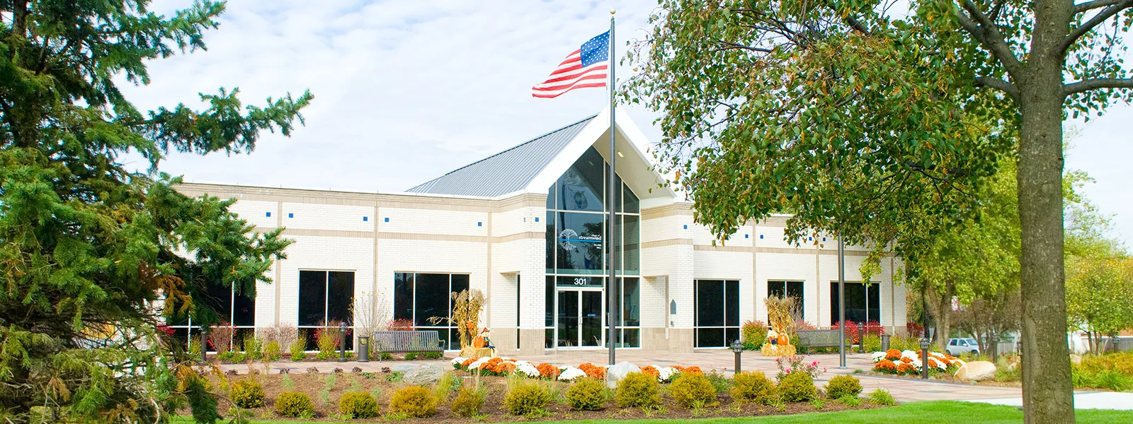 Streamwood Center in Streamwood, Illinois